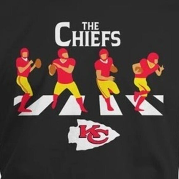 The Chiefs Outline Player Kansas City Logo 2024 Graphic T-Shirt Football Tee 159 - Picture 2 of 5